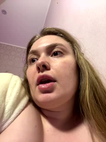 DeniMilkyyyyy Cam Model Chat October 3, 2025