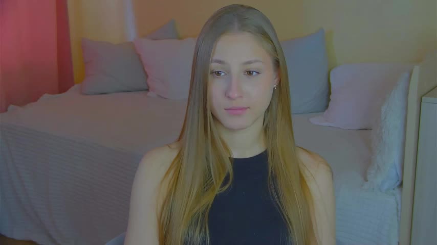 BritneyCruze Cam Model Chat October 3, 2025