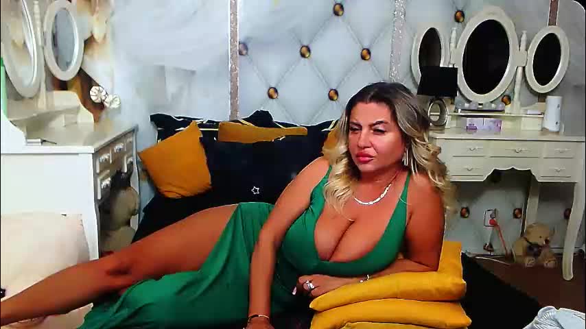 catpussy4 Cam Model Chat October 3, 2025