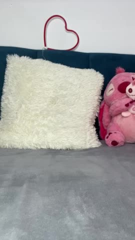 Zoluszka Cam Model Chat October 3, 2025