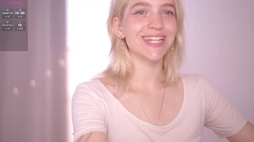 lolly_pie Cam Model Chat October 3, 2025