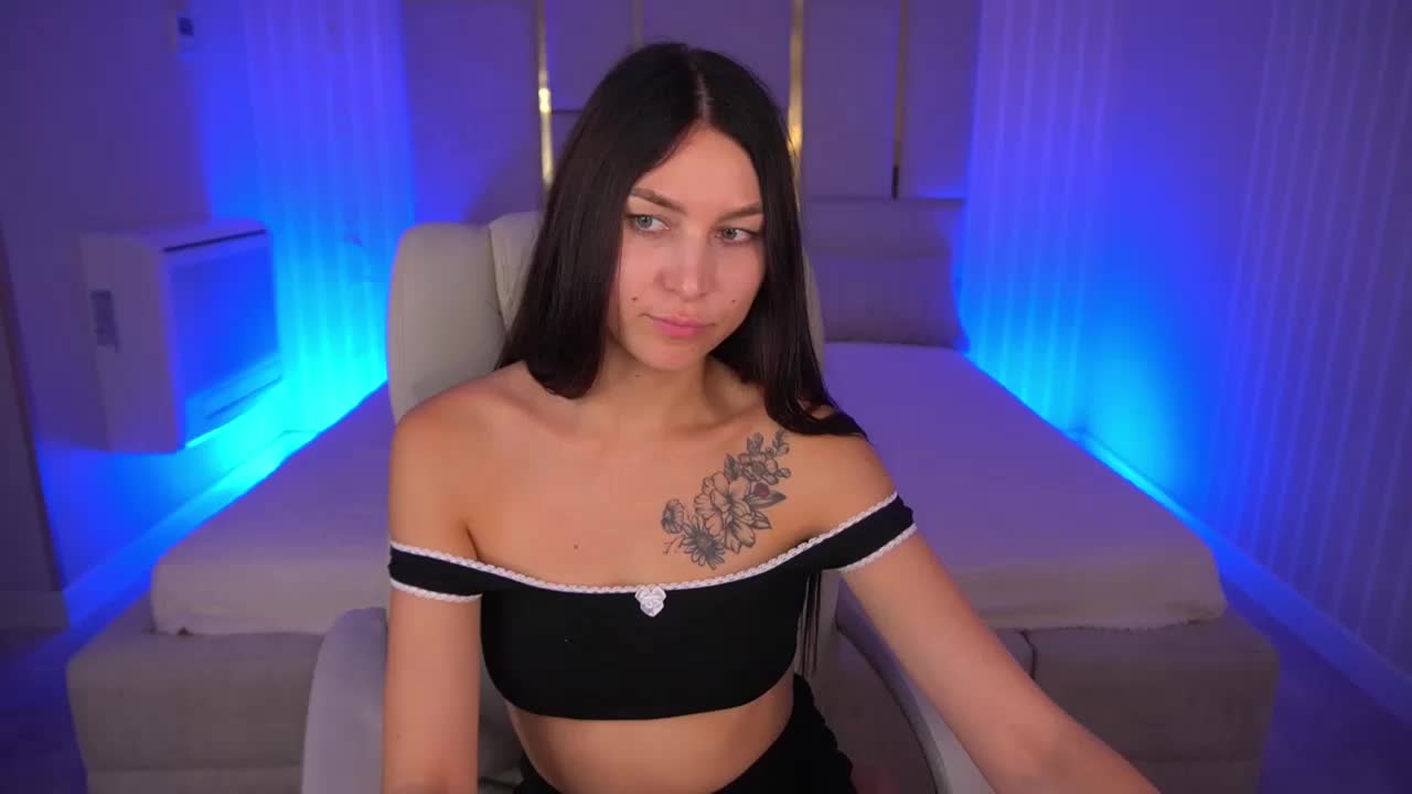 EliseVelour Cam Model Chat October 3, 2025