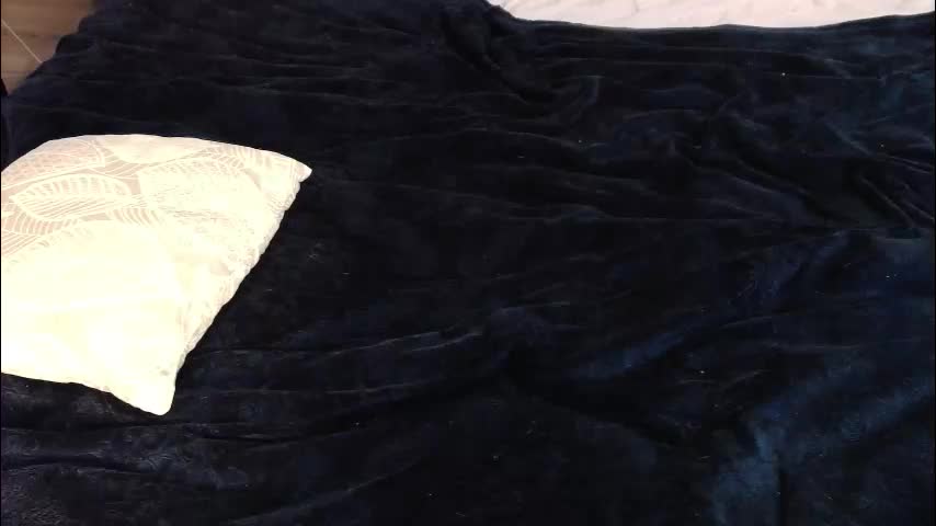 evapeachh Cam Model Chat October 3, 2025