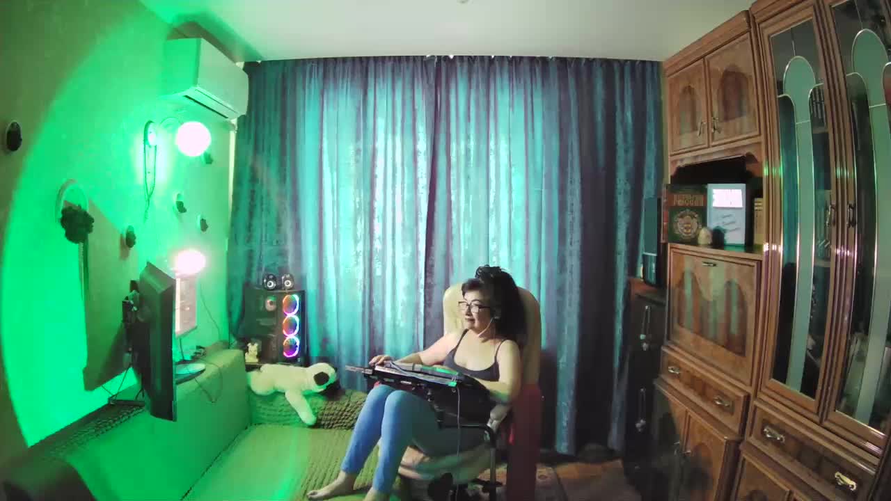 Infodar Cam Model Chat October 3, 2025