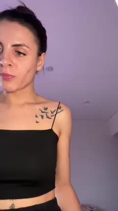 -EmilyJones- Cam Model Chat October 3, 2025