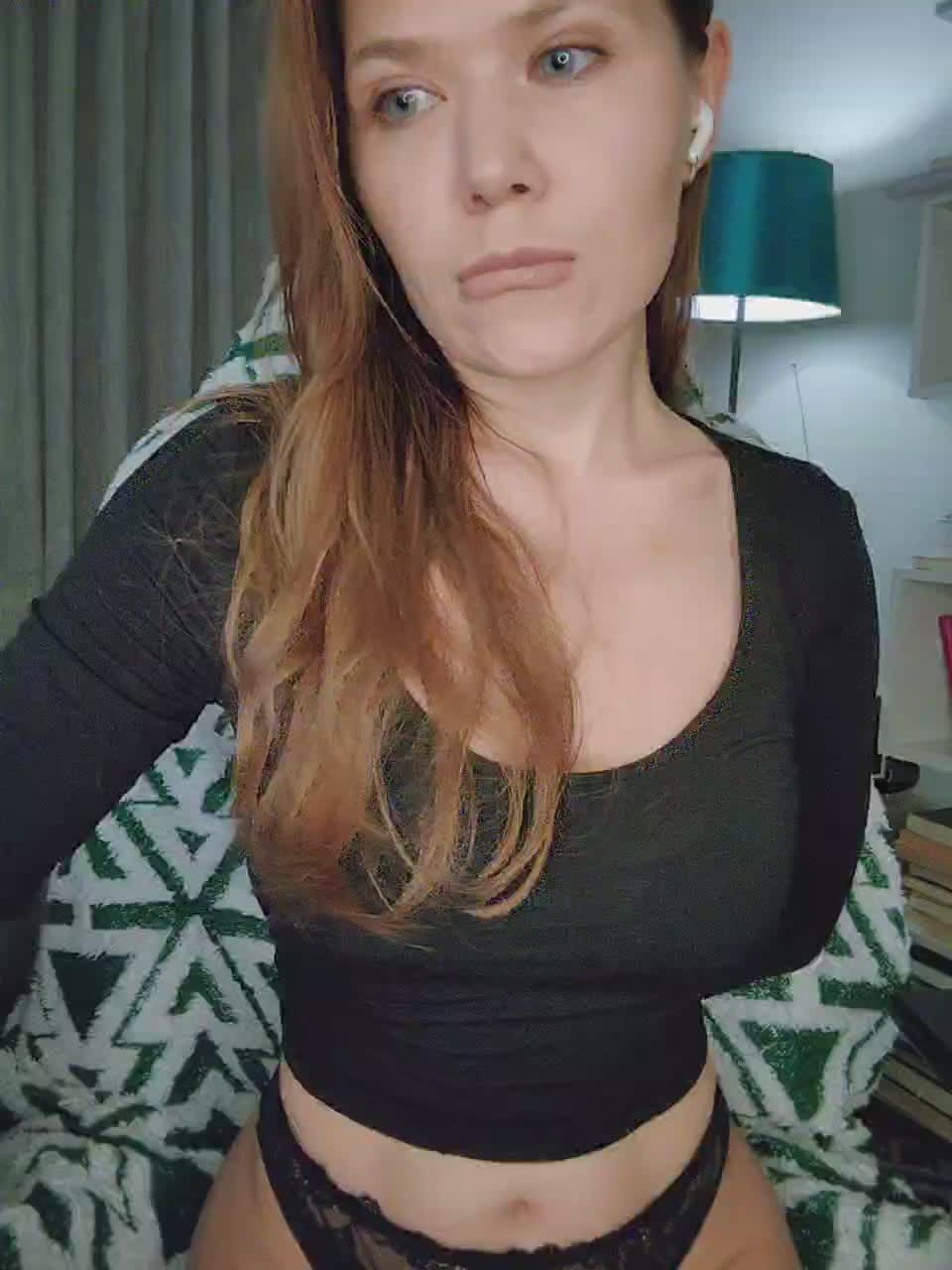 MyLittlegi Cam Model Chat October 3, 2025