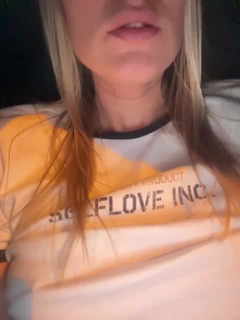 RoxyJet Cam Model Chat October 3, 2025