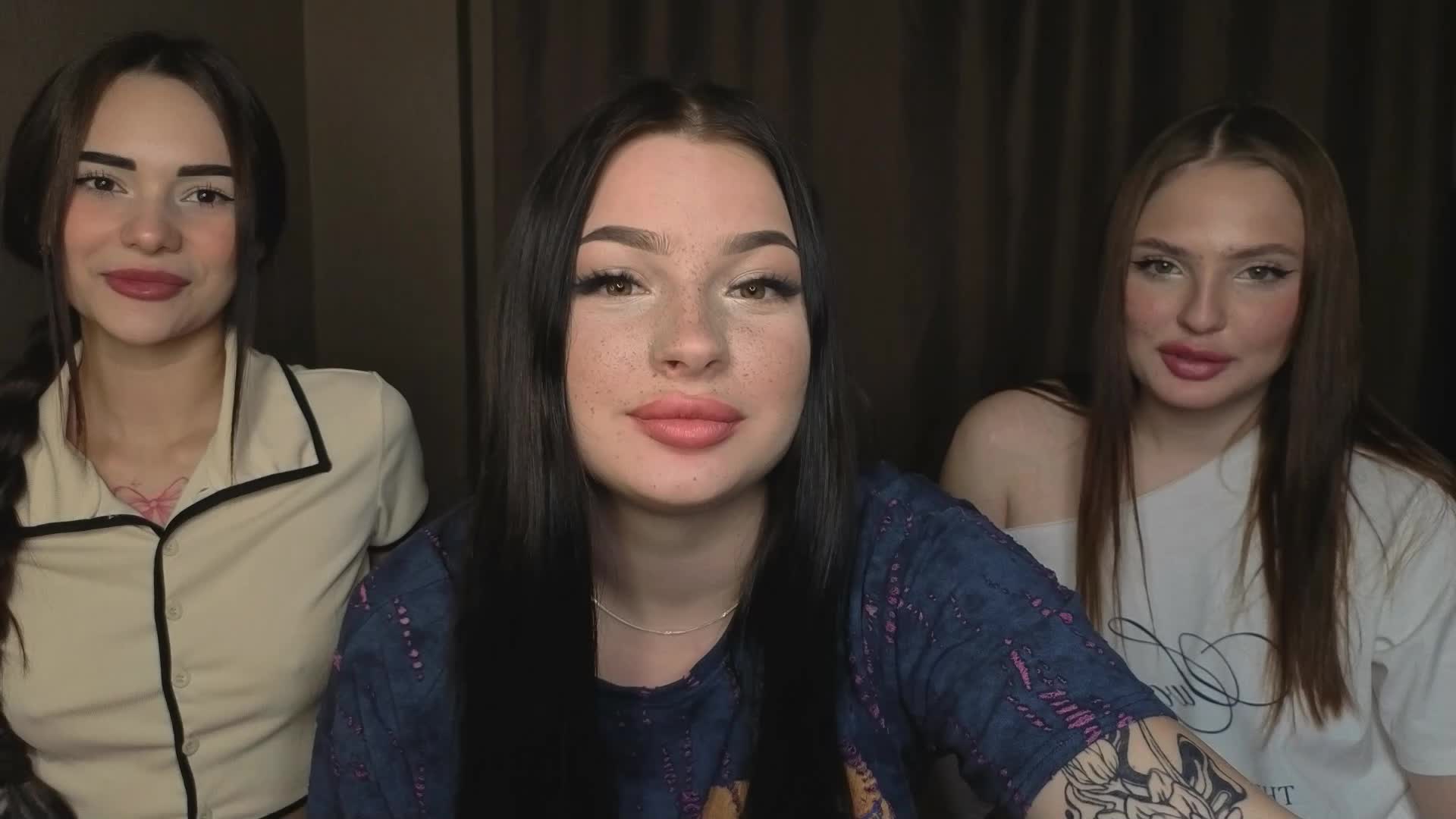 LisaAndDenis Cam Model Chat October 3, 2025