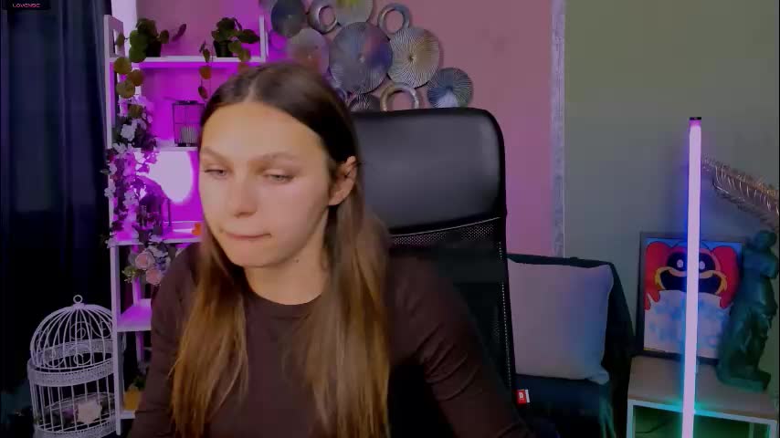 niri_vex Cam Model Chat October 3, 2025