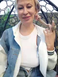 Blondi_Love Cam Model Chat October 3, 2025