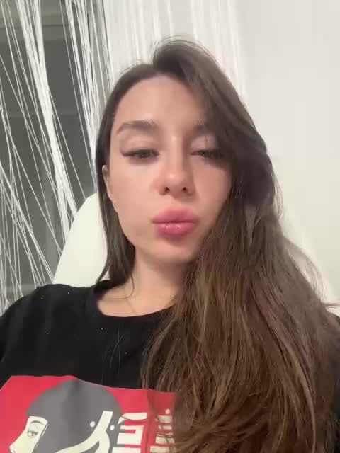 Melissa222Femdom Cam Model Chat October 3, 2025