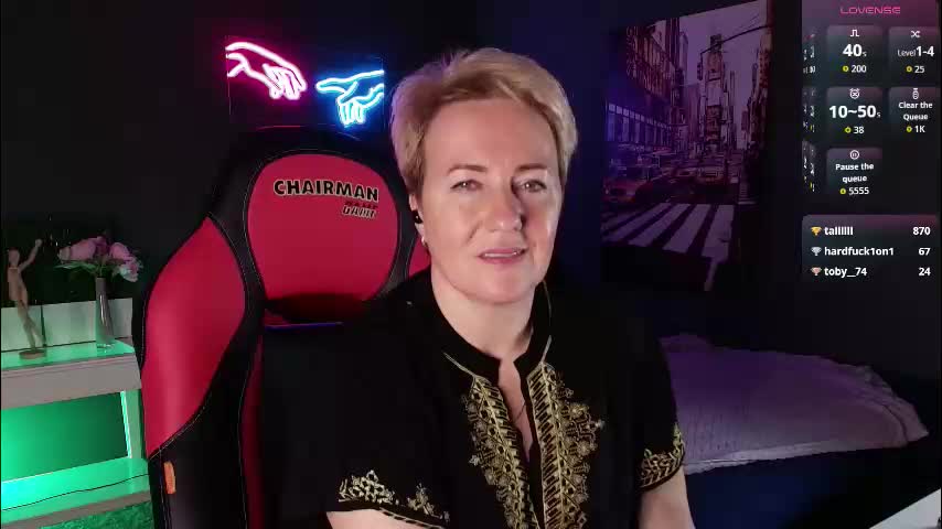 nika_smit Cam Model Chat October 3, 2025