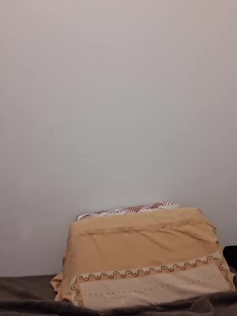 Vika211 Cam Model Chat October 3, 2025