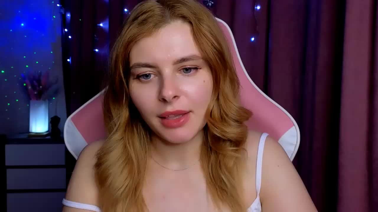 Venus_ Cam Model Chat October 3, 2025