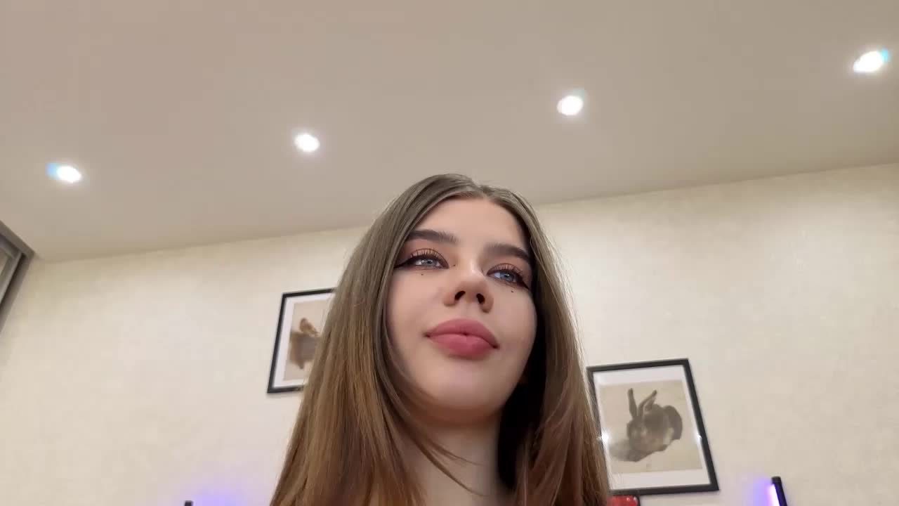 dolly-ll Cam Model Chat October 4, 2025