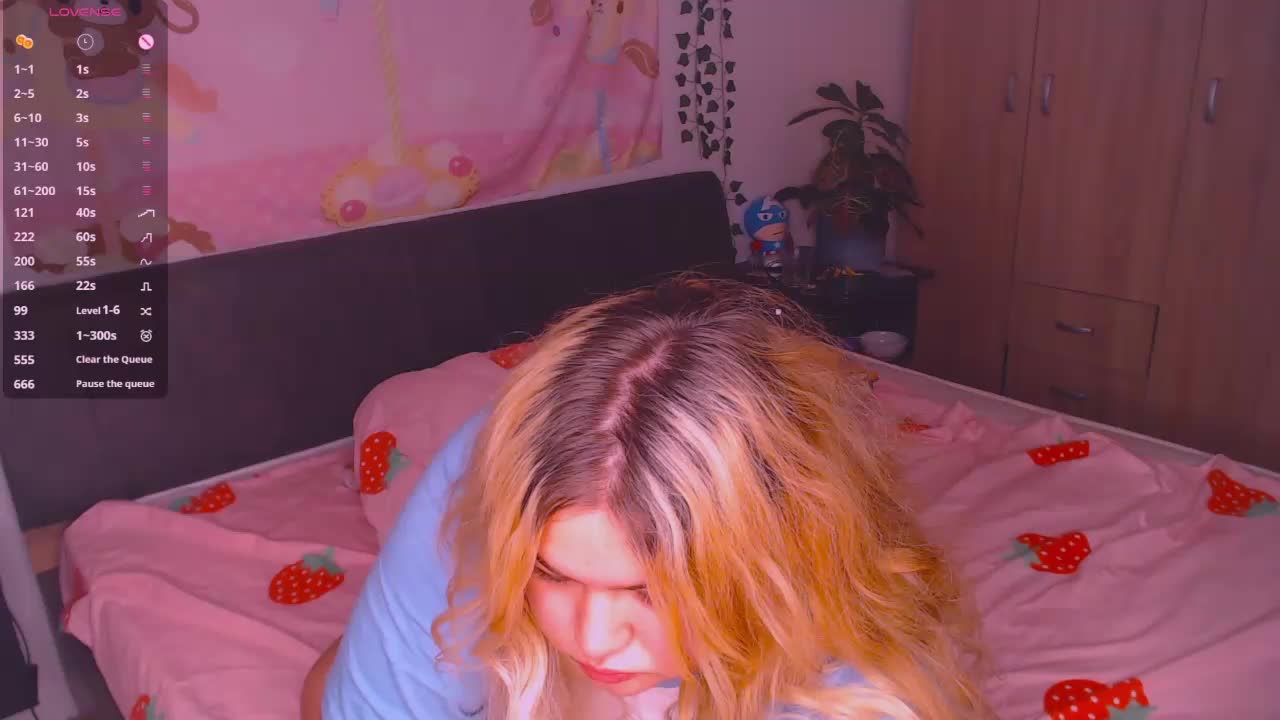 -Freakcute- Cam Model Chat October 4, 2025