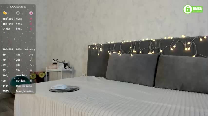 naomi_tara Cam Model Chat October 4, 2025