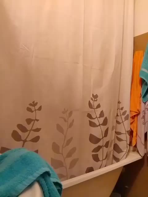 KONFETKAA-1 Cam Model Chat October 4, 2025