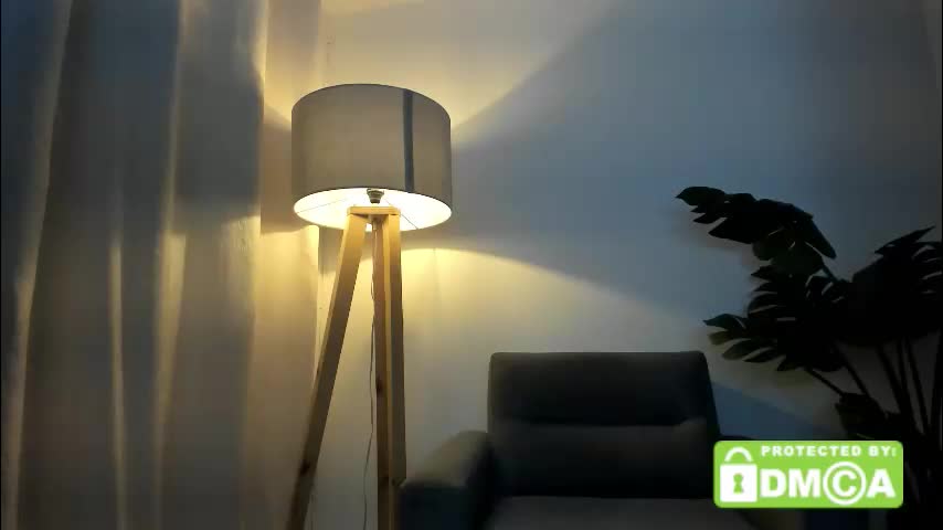 ashllovee_ Cam Model Chat October 4, 2025