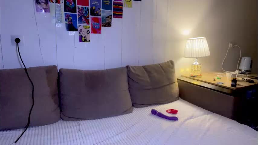 sailormoon666_ Cam Model Chat October 4, 2025