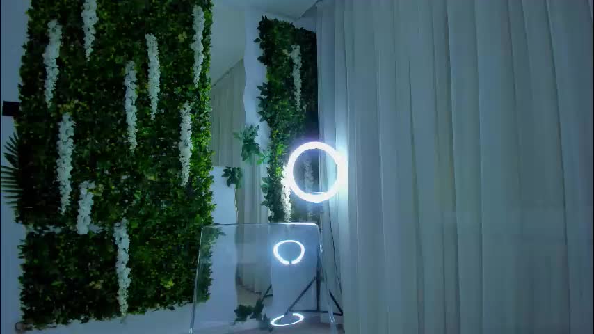 zinasquirts Cam Model Chat October 4, 2025