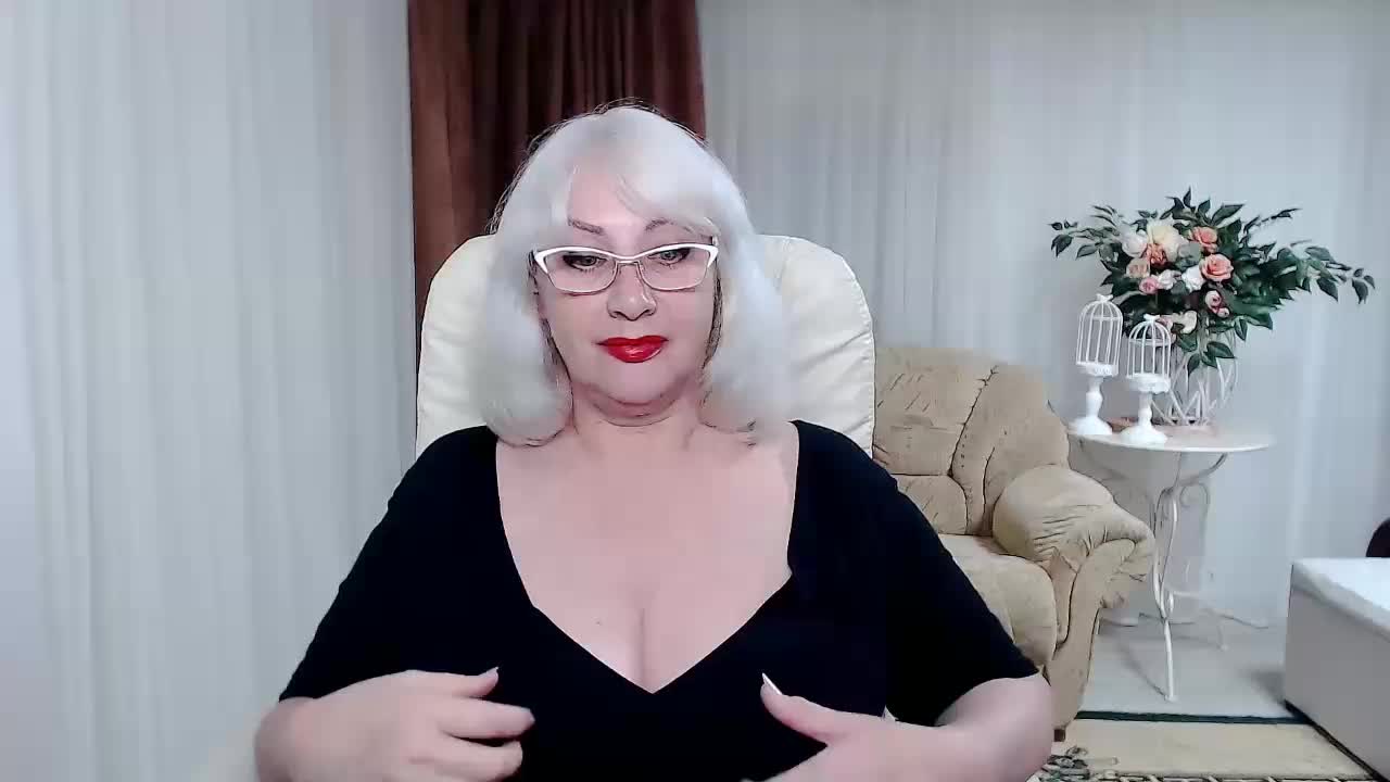 Tashyncik Cam Model Chat October 4, 2025