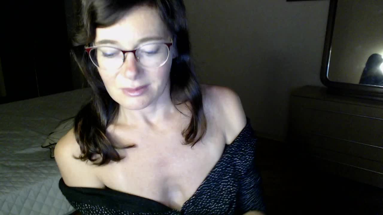 Viorica Cam Model Chat October 4, 2025