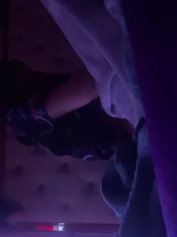 Flossy_Vettie Cam Model Chat October 4, 2025