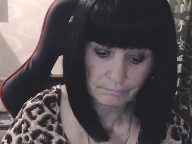 KatarinaGloss Cam Model Chat October 4, 2025