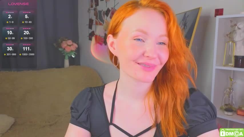 JoyceJones Cam Model Chat October 4, 2025
