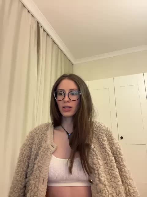 Snowiie Cam Model Chat October 4, 2025