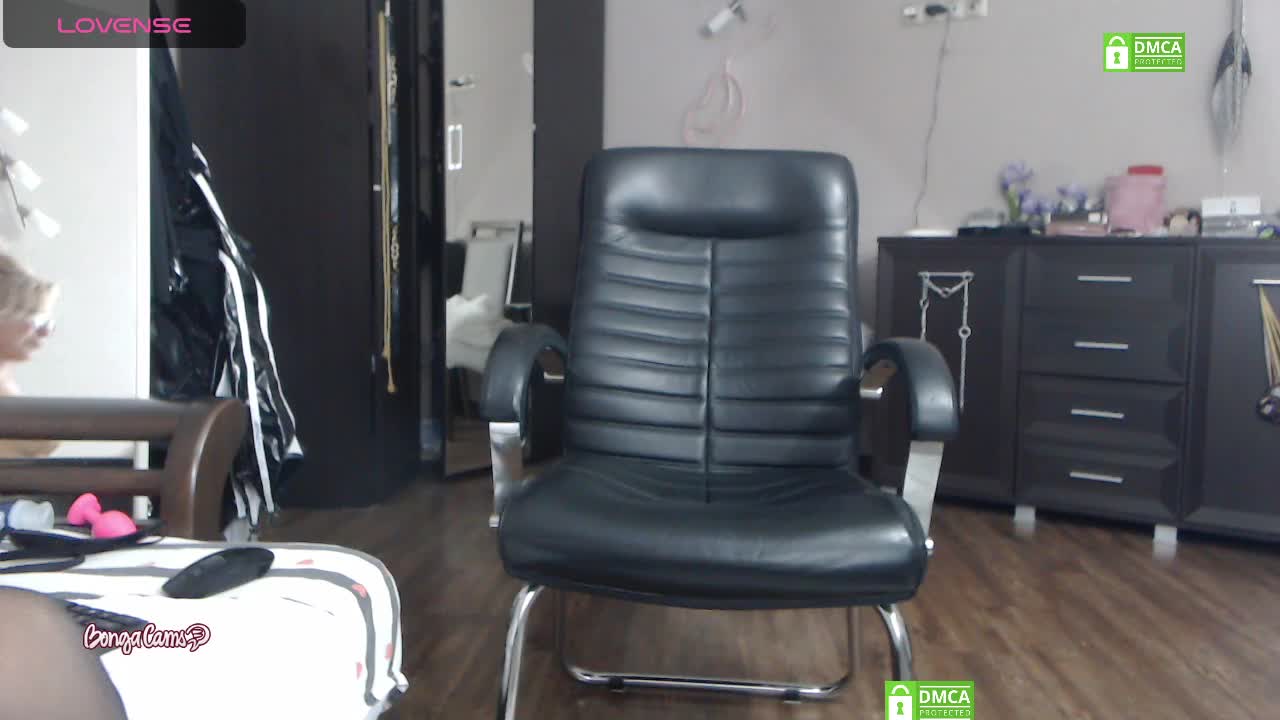 anabell444 Cam Model Chat October 4, 2025