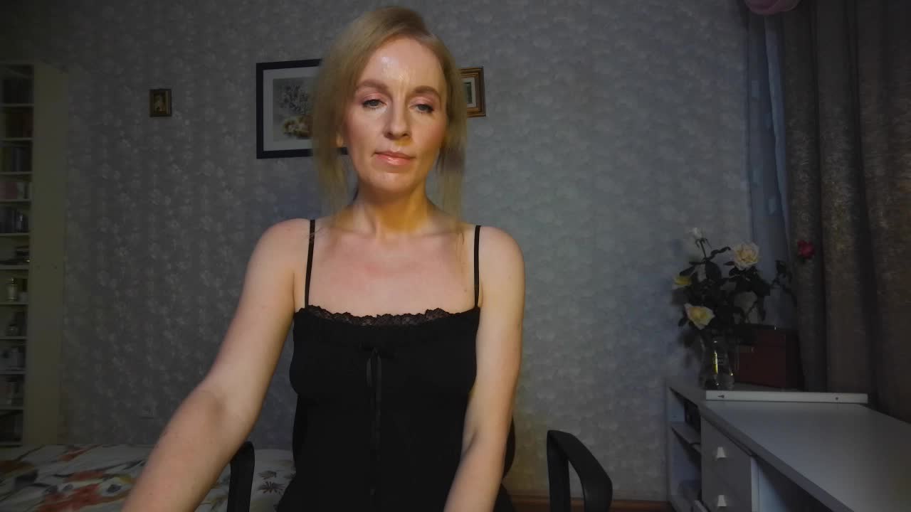 Nata85085 Cam Model Chat October 4, 2025