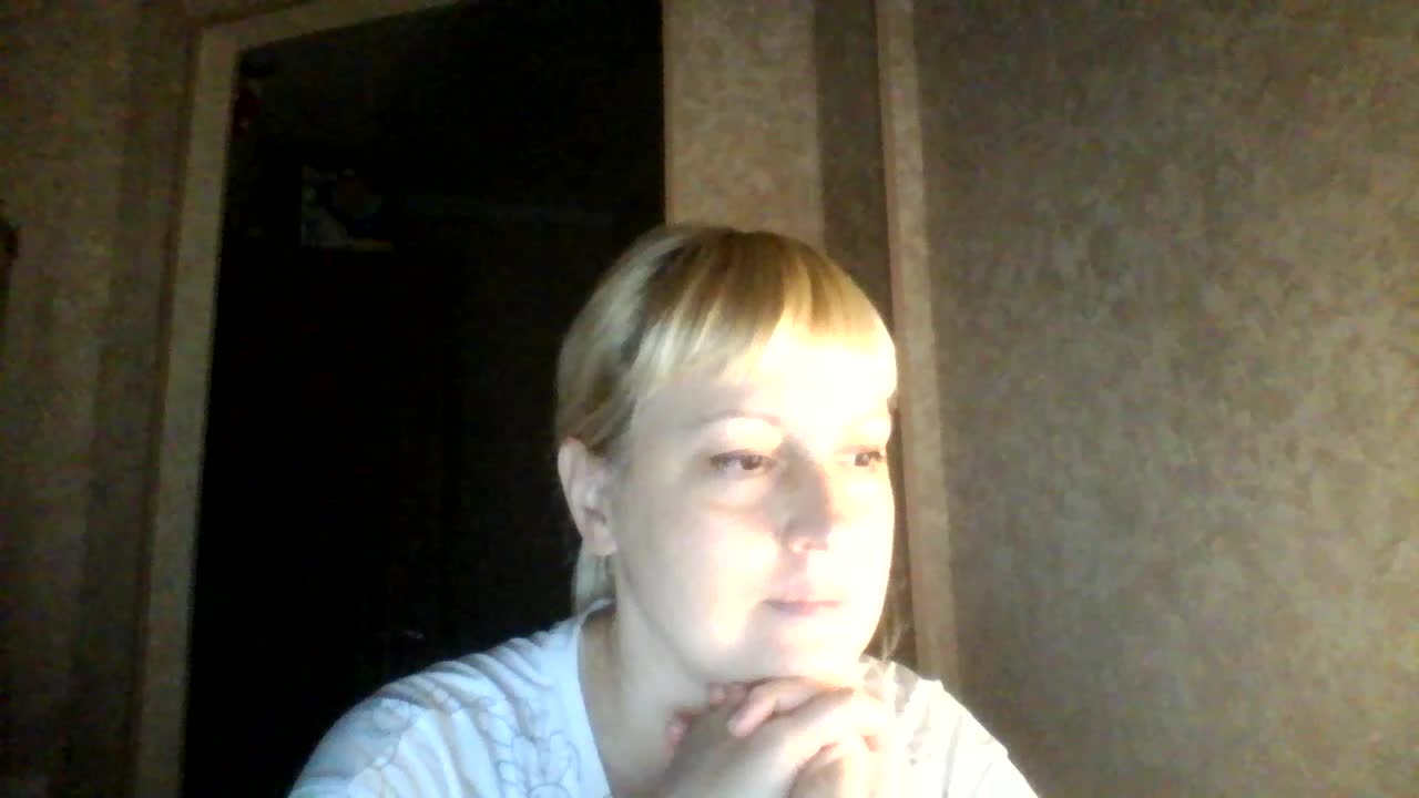 krisss2016 Cam Model Chat October 4, 2025