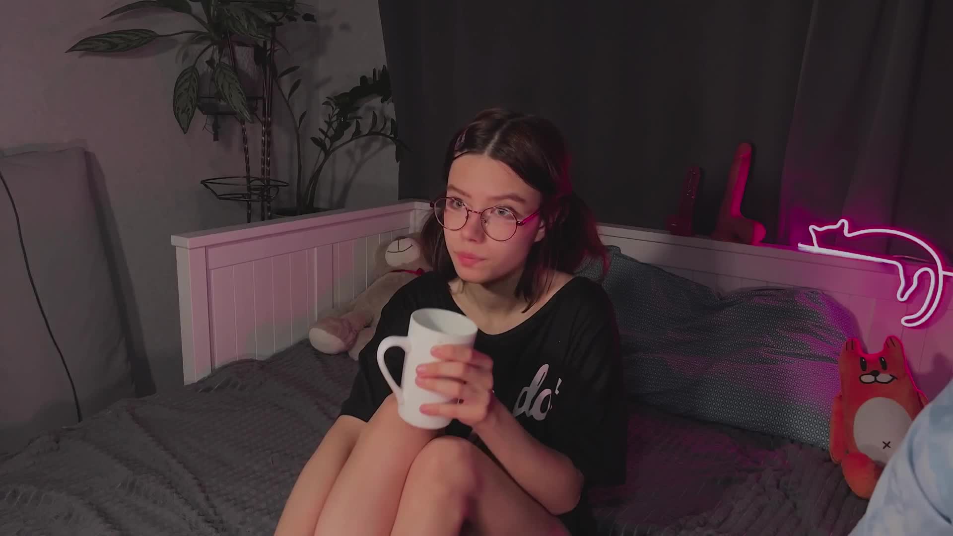 Z0mb1el0ll1 Cam Model Chat October 4, 2025