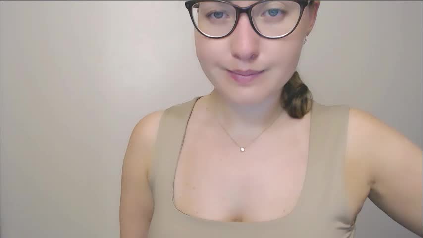 hartfoxx Cam Model Chat October 4, 2025