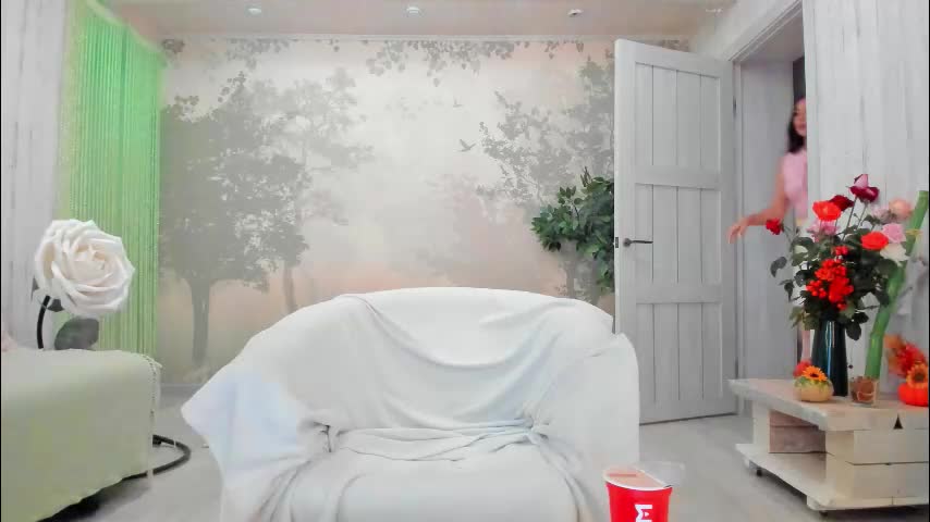 sunshine13_ Cam Model Chat October 4, 2025