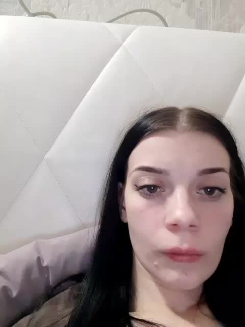 Luna29a Cam Model Chat October 4, 2025