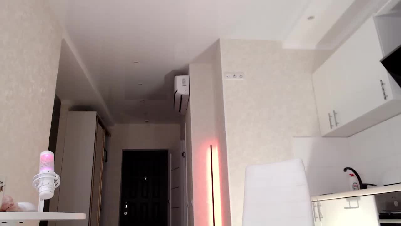 MilkaWay Cam Model Chat October 4, 2025