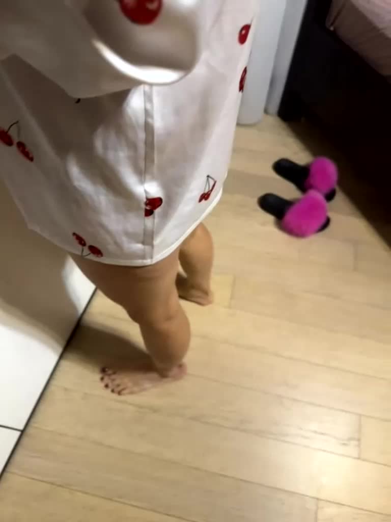 Belladonna-5 Cam Model Chat October 4, 2025