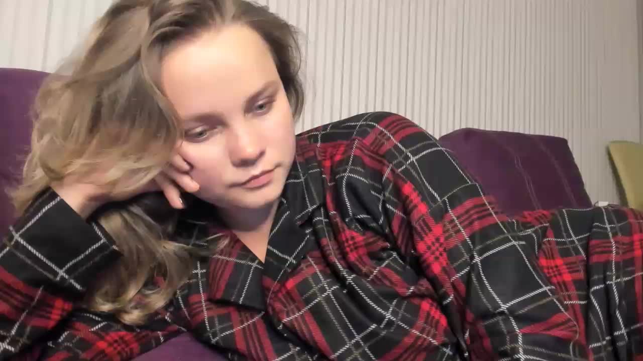 WebSamkaa Cam Model Chat October 4, 2025