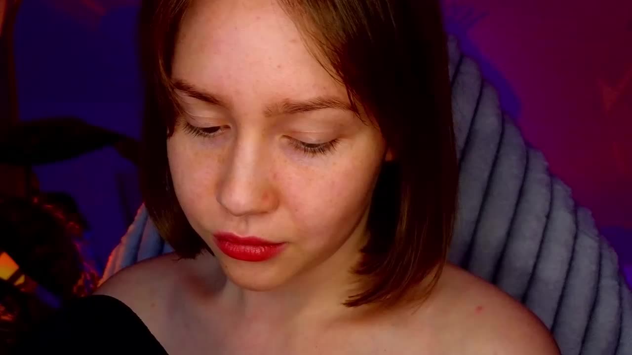 -sweetdreamss- Cam Model Chat October 4, 2025