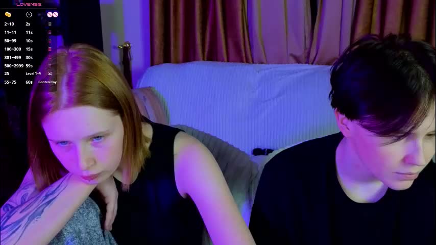 berry_assortment Cam Model Chat October 4, 2025