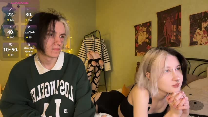 VeryRare_TwinS Cam Model Chat October 4, 2025