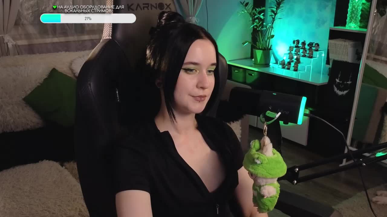 Kira_Li_Lime Cam Model Chat October 4, 2025