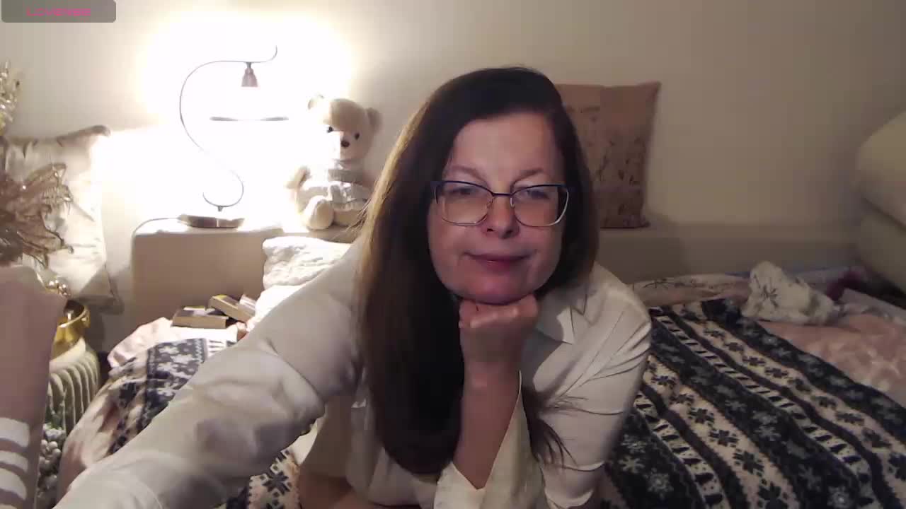 HelenBerg Cam Model Chat October 4, 2025