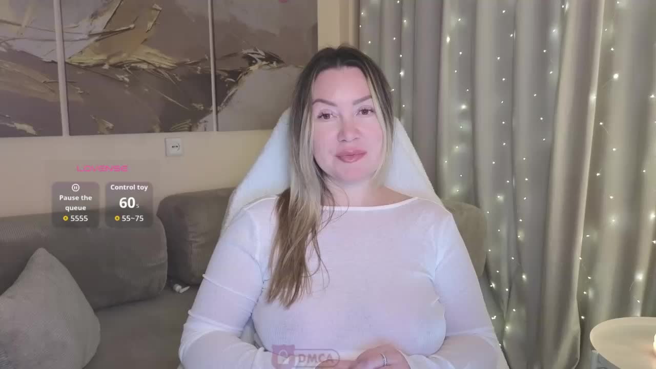 Elya_ Cam Model Chat October 4, 2025