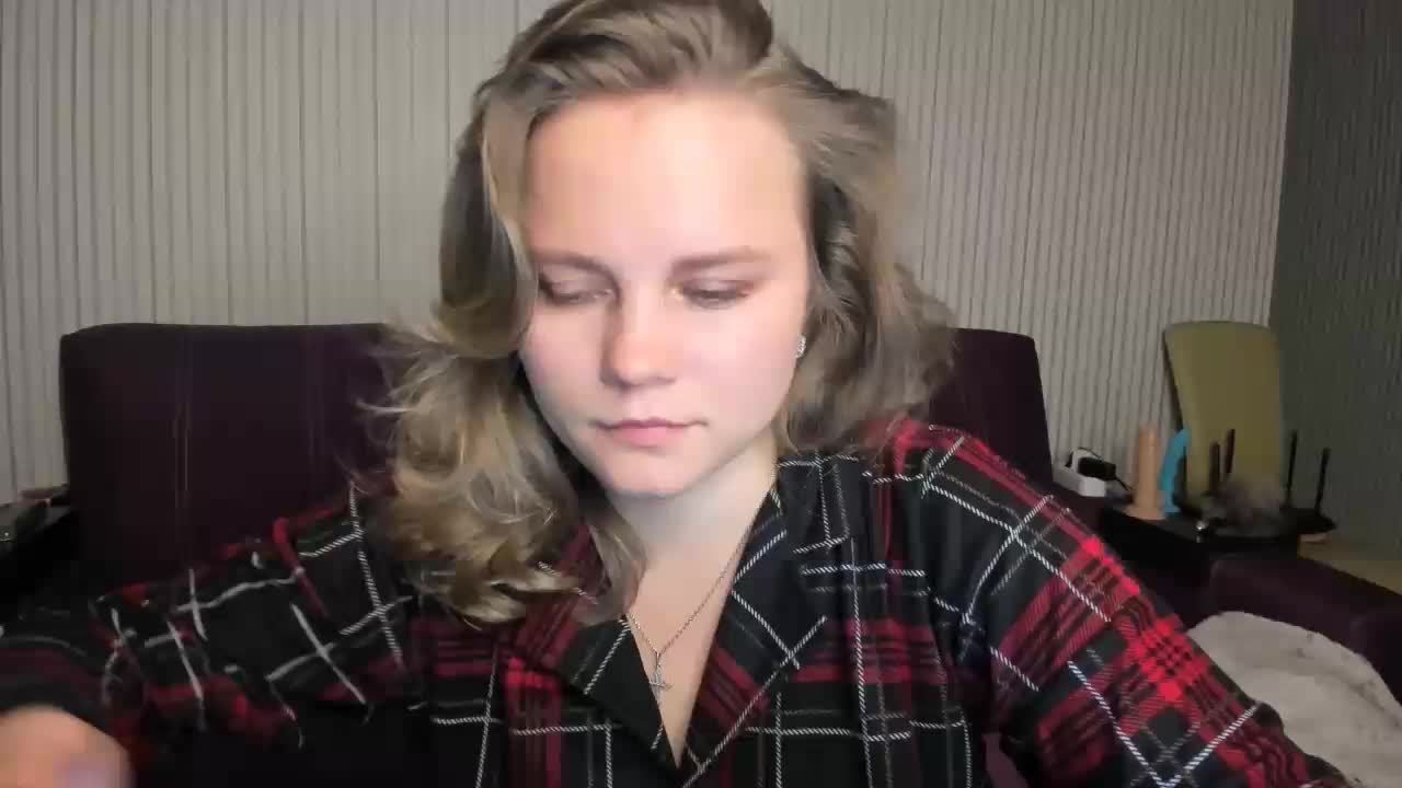 WebSamkaa Cam Model Chat October 4, 2025