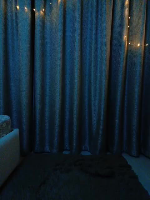 Alfenok Cam Model Chat October 4, 2025