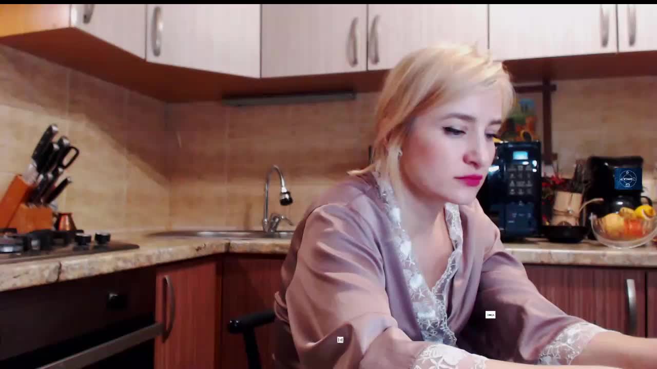 Ale4kaxx Cam Model Chat October 4, 2025